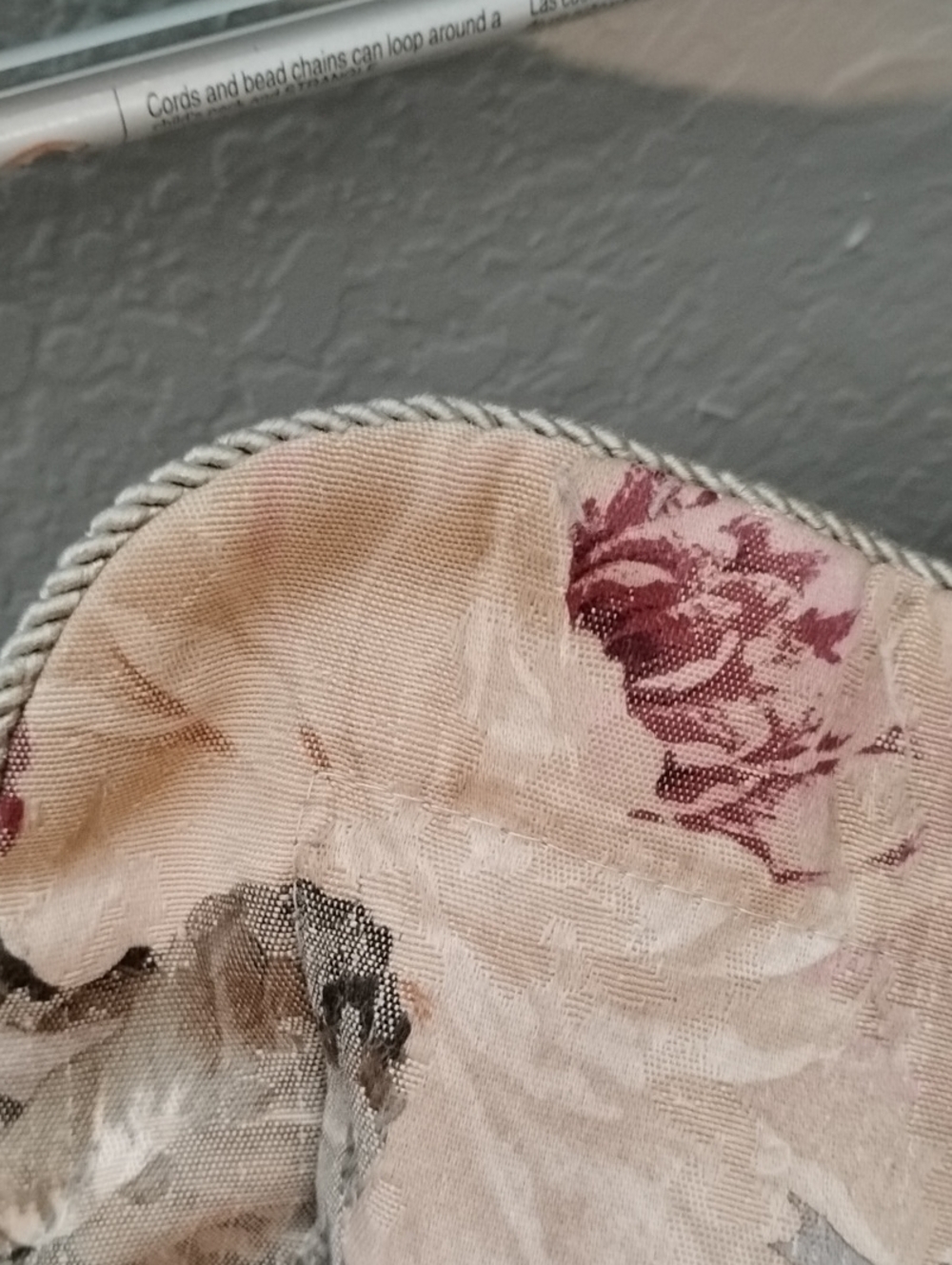 Beautiful Vintage Floral Standard Sham- Rose Pattern. Home - Picture 5 of 6